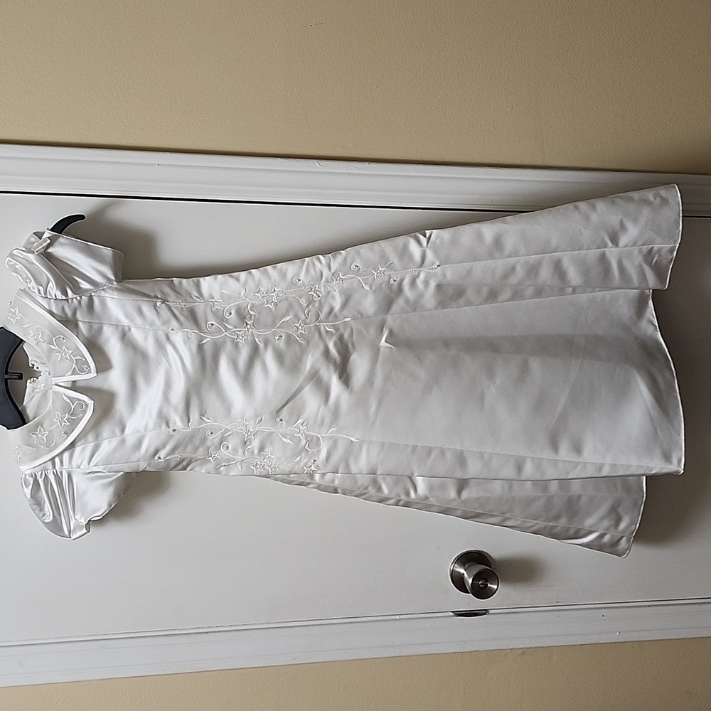 Charming Ivory Kids Formal Dress